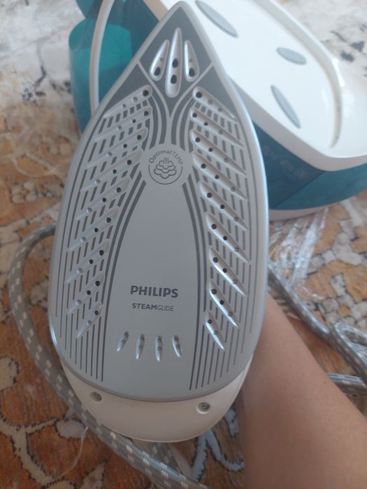 Праска парогенератор"PHILIPS"