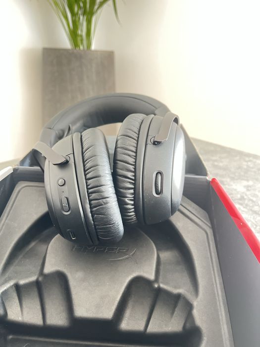HyperX Cloud III Wireless