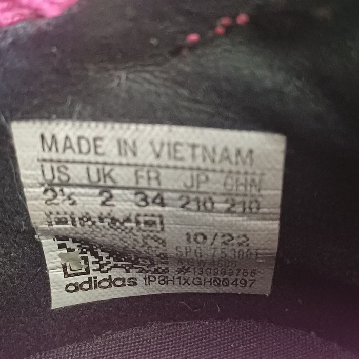 Buty piłkarskie korki dziecięce Adidas roz. 34