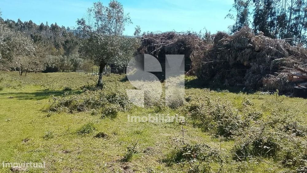 Terreno urbano para construção