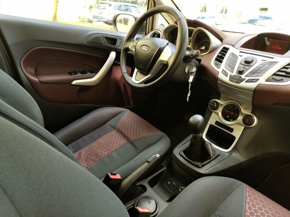 Ford fiesta 1.4tdci bom estado geral