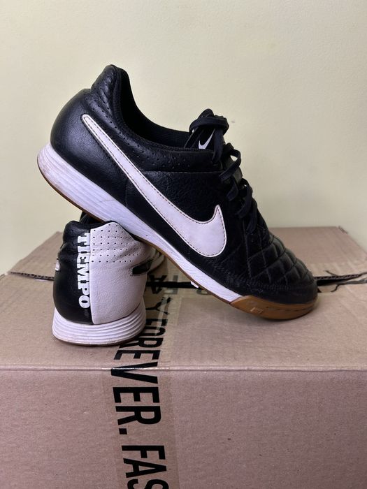 Бампи Nike tempo  Пів проф Made in Vietnam  40,5(25,5см) 1100грн