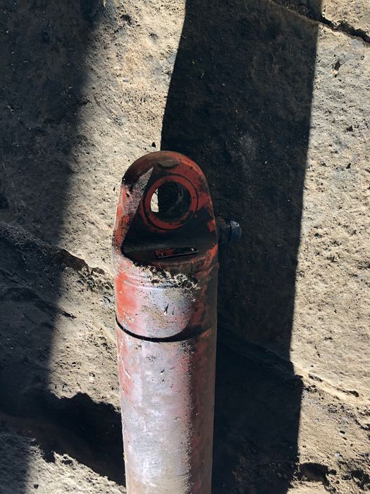 Гідроциліндр 125-68-1000