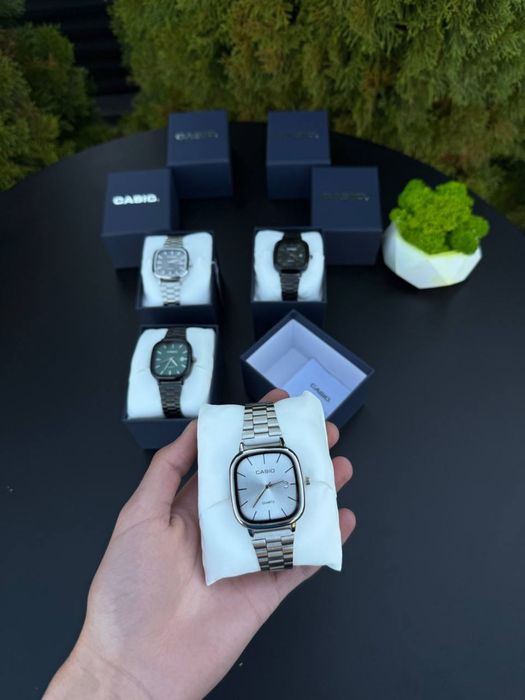 Годинник CASIO кварцовий унісекс | Металевий браслет | Стильний класичний дизайн/Годинник Касіо Чорний Сірий