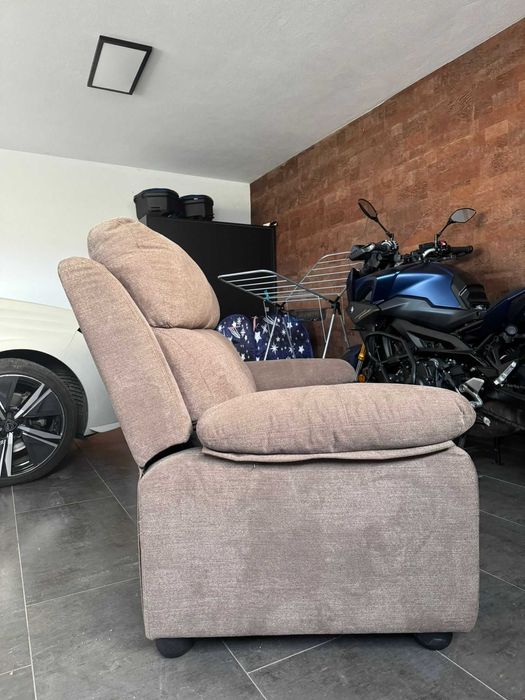 Sofá 2 lugares cinzento acastanhado COMO NOVO