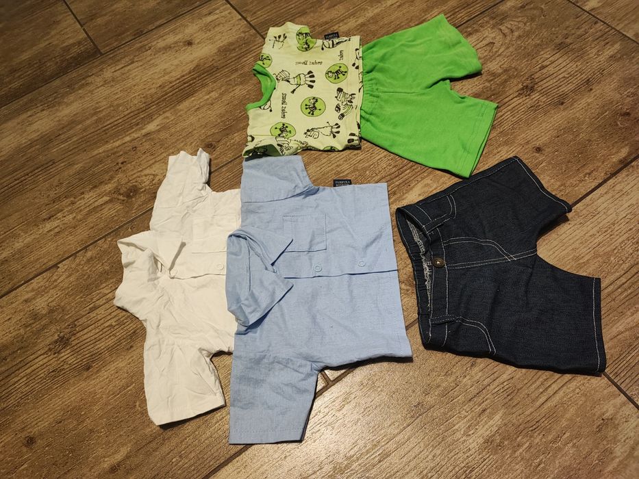 Rzeczy dla lalek oraz nosidełko