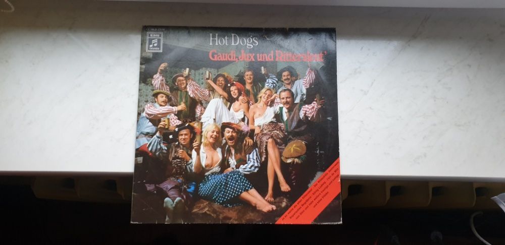 Hot Dogs – Gaudi, Jux Und Rittersleut Winyl