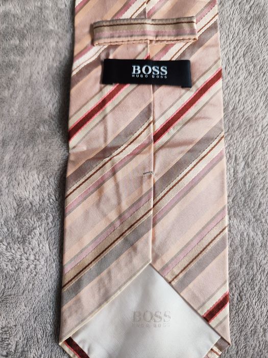 Hugo Boss krawat do garnituru koszuli męski świąteczny