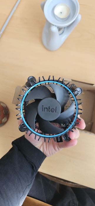 Chłodzenie procesora cpu intel rm1