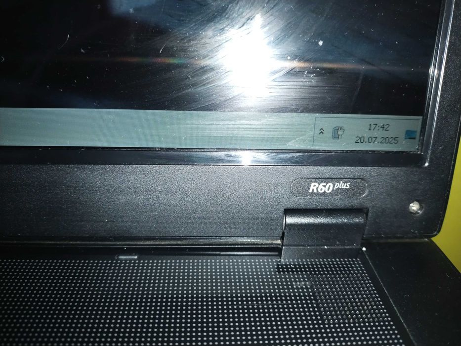 Ноутбук Samsung R60 plus