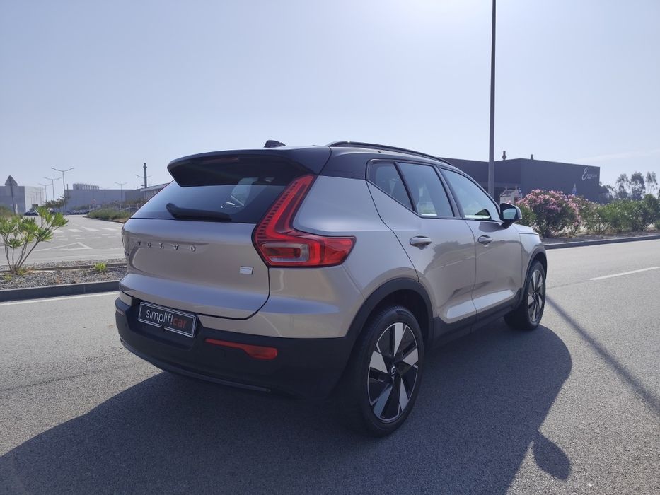 Volvo XC40 Recharge Extended Range 252cv 82kwh - IVA Dedutível