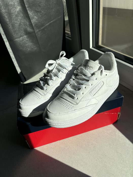 Reebok Club C 85 nowe sneakersy damskie rozmiar 38 24,5 cm Białe klasyczne buty