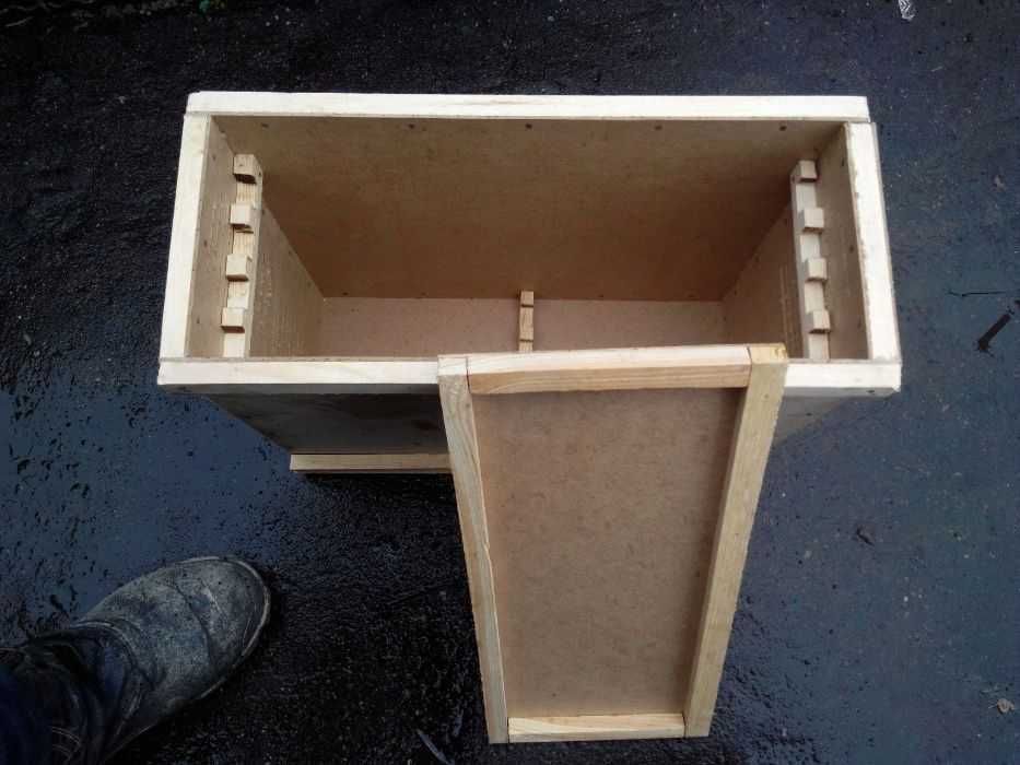 Рамки для ульев.