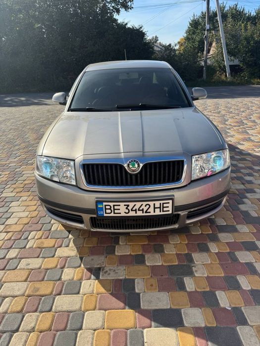 Skoda Superb.