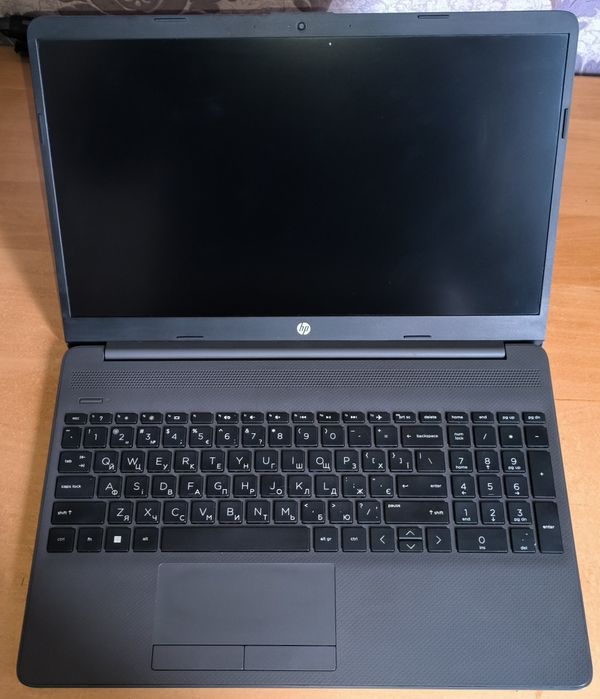 Ноутбук HP 255 G8