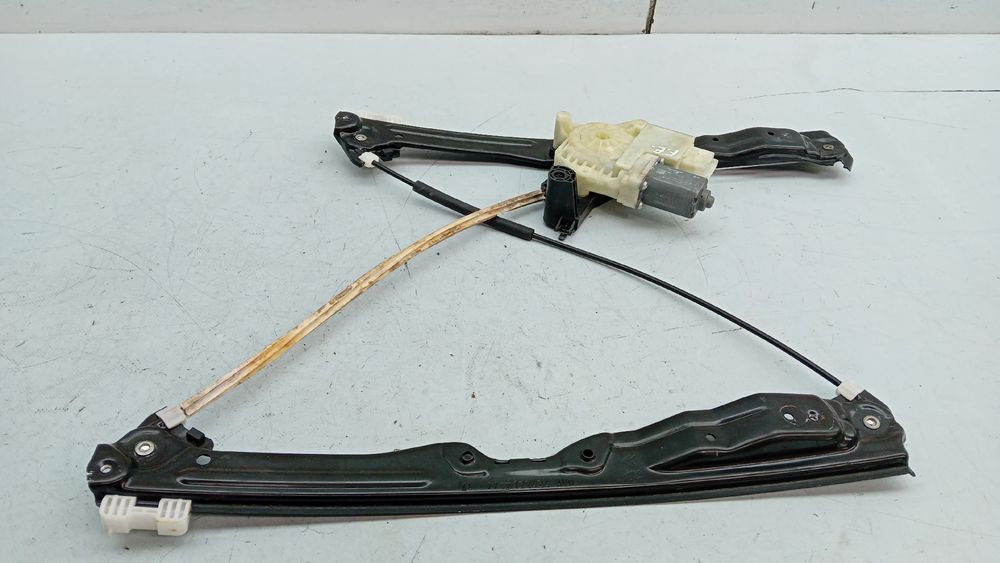 Elevador vidros frente esquerdo PEUGEOT 308 II