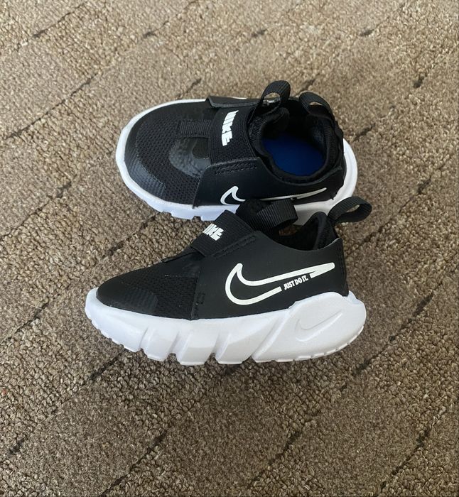 Nike Flex Runner 2 TDV Black White (кроссовки детские 18.5 размер)
