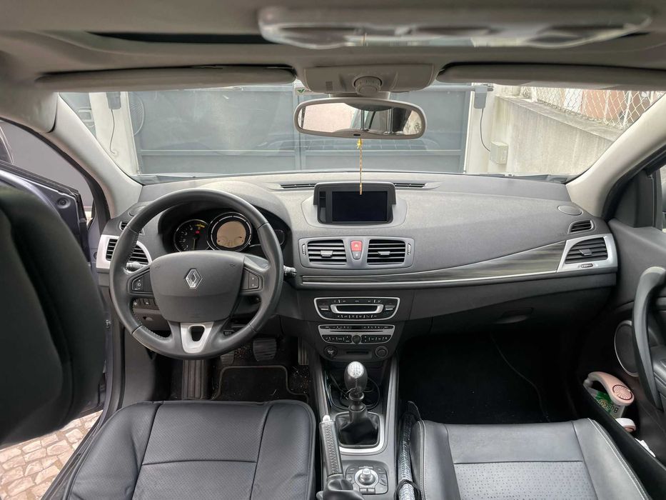 Renault Mégane III 1.5dCi Dynamic S, Nacional, Teto Panorâmico, 1 Dono