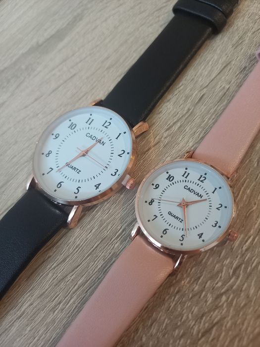 Zestaw dwóch zegarków matchy matchy