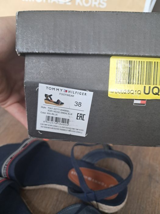 Tommy Hilfiger sandałki wyższe logowane granatowe 38 rope wedge sandal