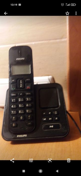 Стационарный телефон Philips