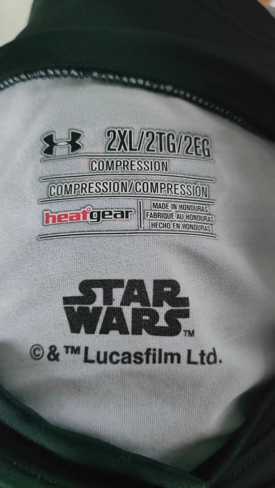 Koszulka kompresyjna Under Armour Darth Vader 2XL.