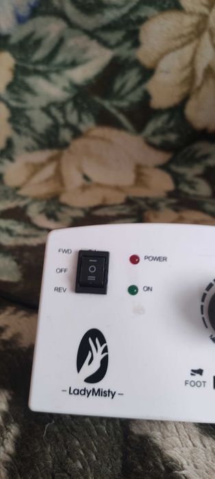 Клазінг машинка для магікюру