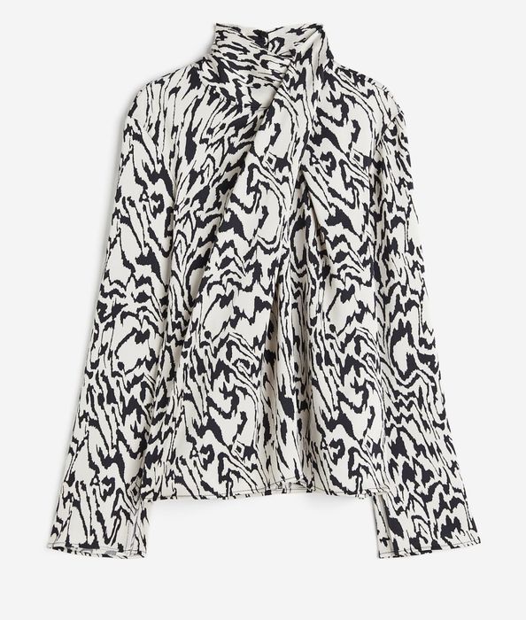 Красива блуза від H&M