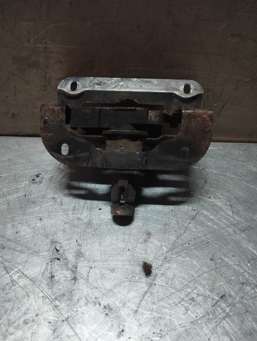 Fecho / Fechadura do Capot Ford Transit Connect 2002-2012