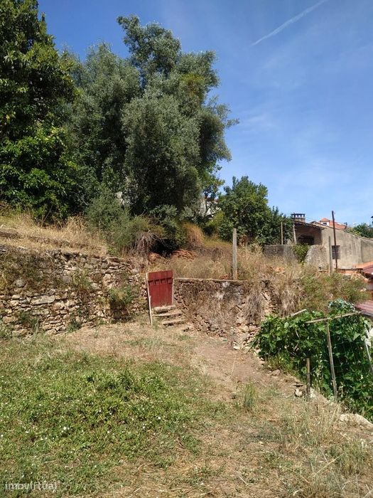 Terreno Urbano em Castelo Viegas