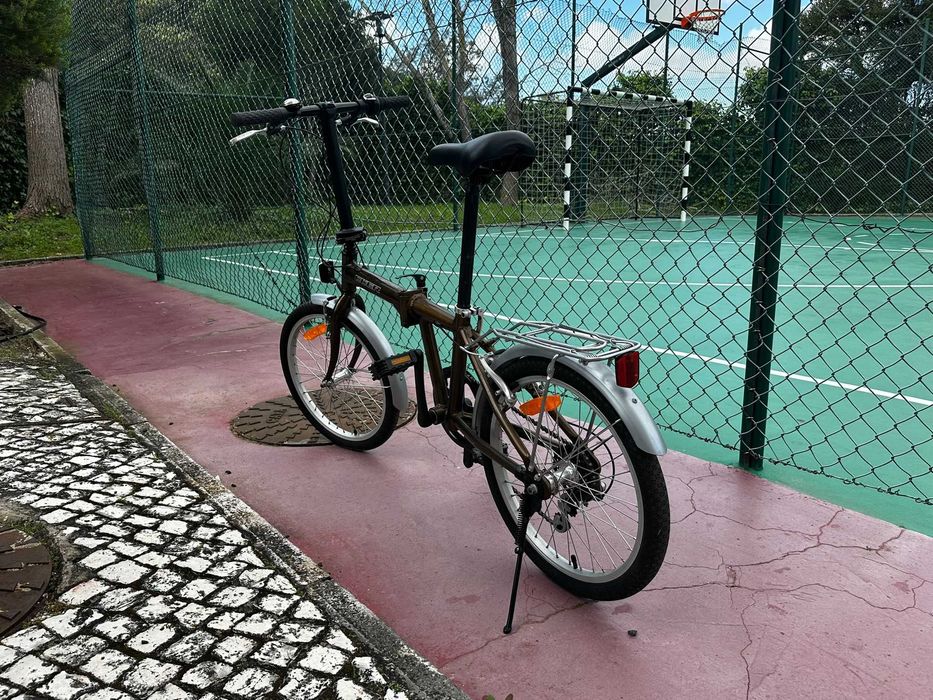 Bicicleta dobrável 20″ com porta‑bagagens e guarda‑lamas