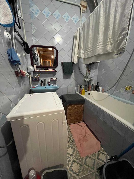 Продаж 2 кімн кв. Сталінка 56 м  Ромоданова (Пугачева )Шевченківський