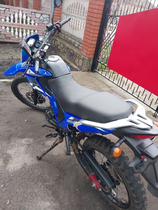 Мотоцикл Spark SP200D-26