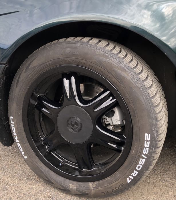 BMW 525 TDS седан