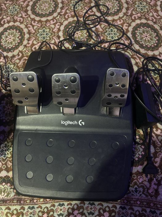 Kierownica logitech g29