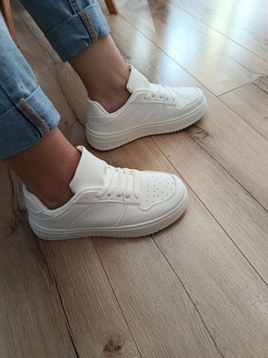 Sneakersy  rozmiar 39