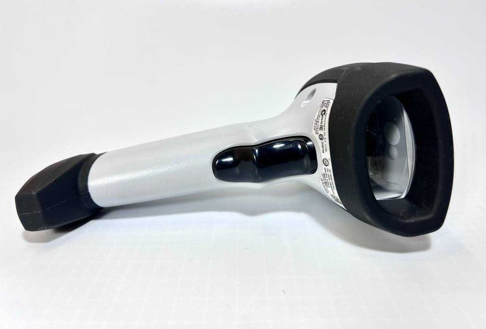 Дротовий сканер штрих-коду Motorola Symbol Li2208 (читає з екрану)