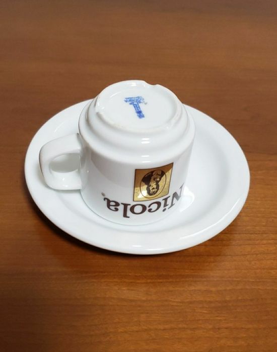4 antique cups.443511992642457604
