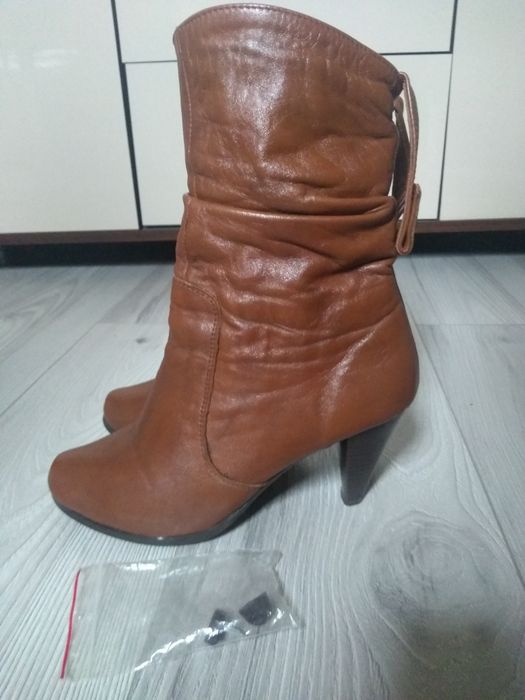 Kozaki, botki damskie.  Jak nowe ! Rozm 38