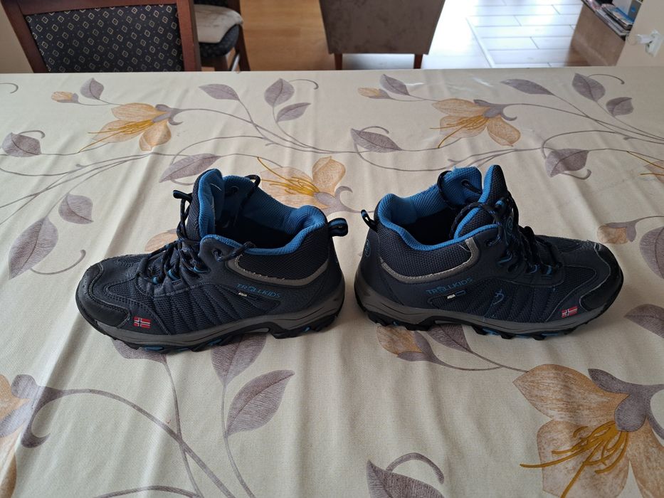 Buty zimowe treningowe Trollkids roz. 37