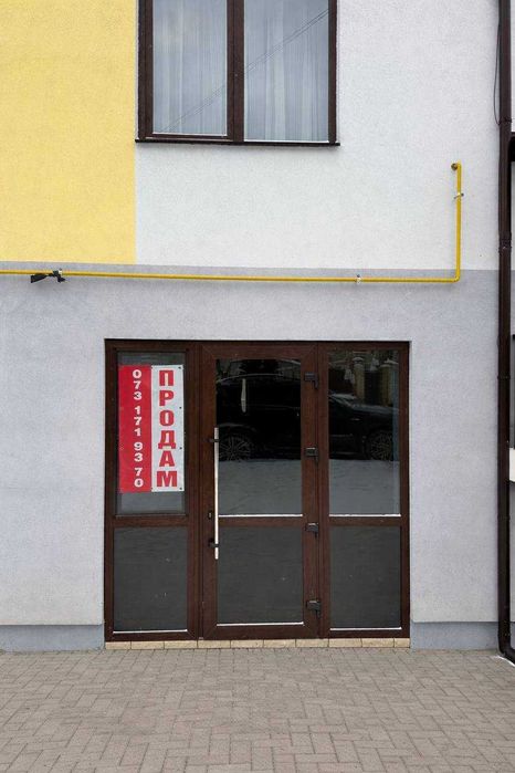 Продаж комерційного фасадного приміщення Без Комісії для покупця