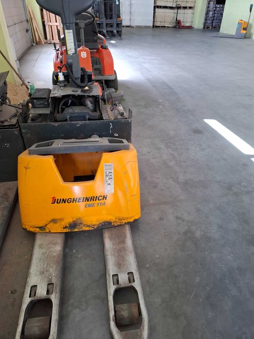 Paleciak JUNGHEINRICH   2 000+vat