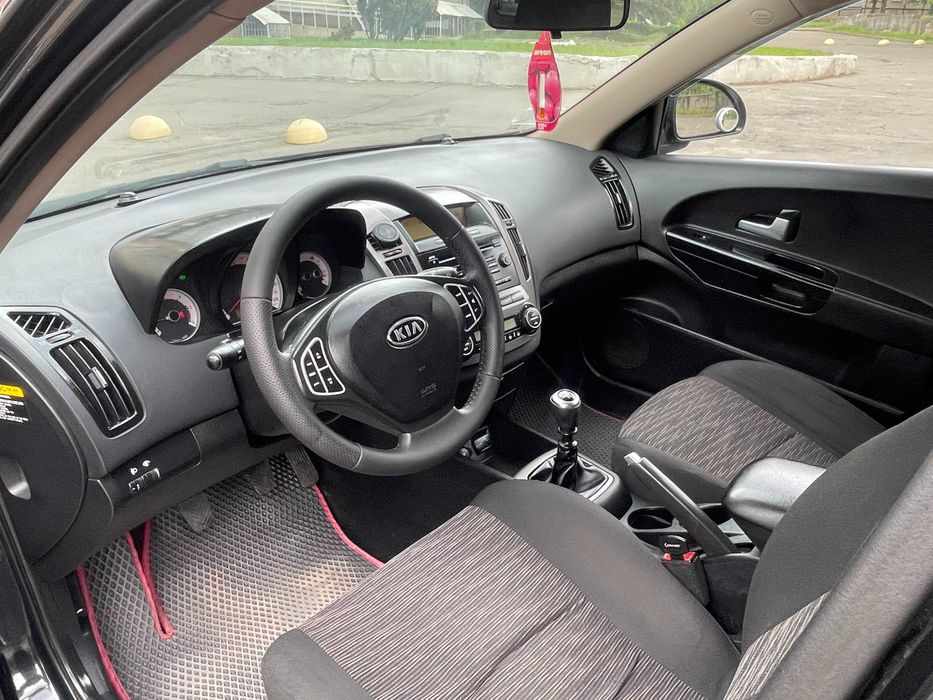 продам KIA CeeD 1,6 Diesel
