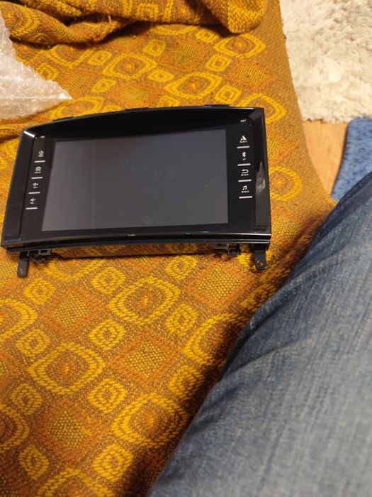 Sprzedam radia samochodowe