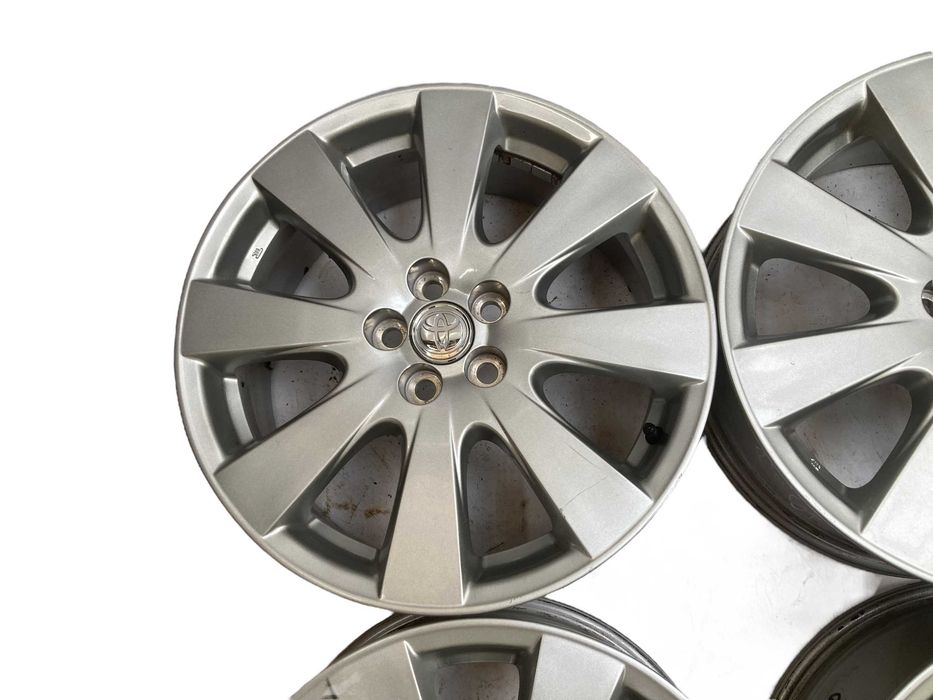 Felgi ALUMINIOWE 17 Toyota Avensis Prius