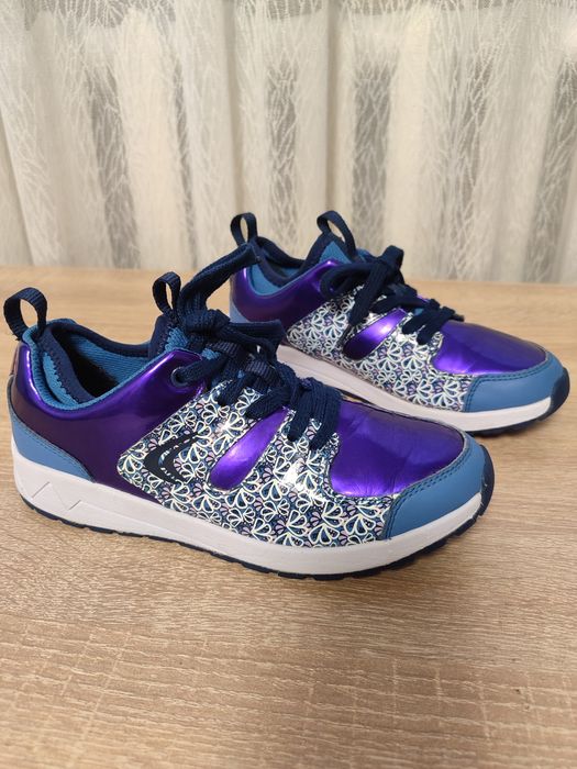 Кросівки ,Clarks Adven Jump / спортивні туфлі для дівчаток / EU 34