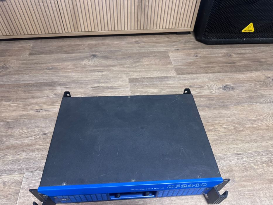 Підсилювач Park audio cf2400
