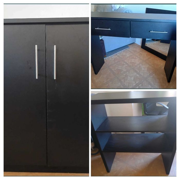 Móvel com duas prateleiras