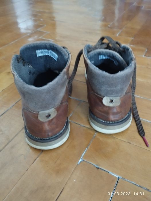 Продам мужские полуботинки