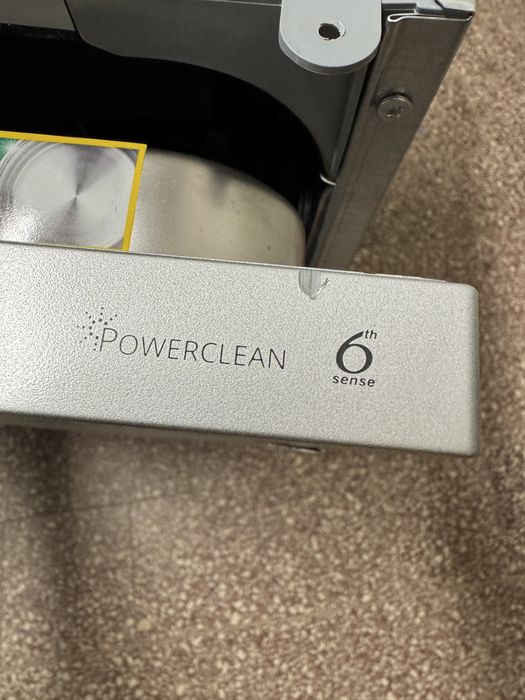 Sprzedam zmywarkę 60 Whirlpool WIC 3C33 PFE nową